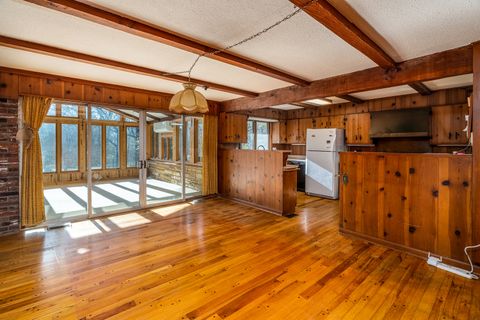 Tiny photo for 88 Dakota Road, Carbondale, IL 62902 (MLS # 12549315)