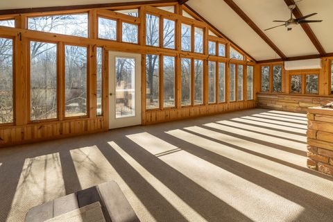 Tiny photo for 88 Dakota Road, Carbondale, IL 62902 (MLS # 12549315)