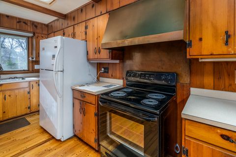 Tiny photo for 88 Dakota Road, Carbondale, IL 62902 (MLS # 12549315)