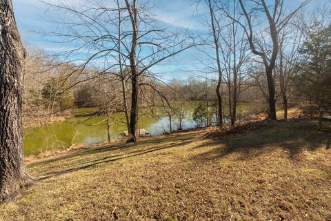 Tiny photo for 88 Dakota Road, Carbondale, IL 62902 (MLS # 12549315)