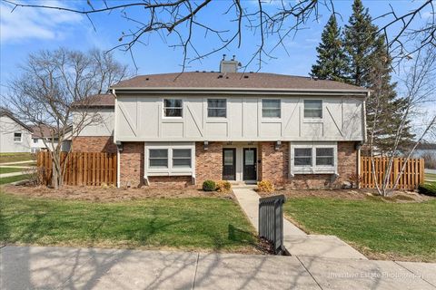 Tiny photo for 884 Bristol Drive #-, Barrington, IL 60010 (MLS # 12604075)