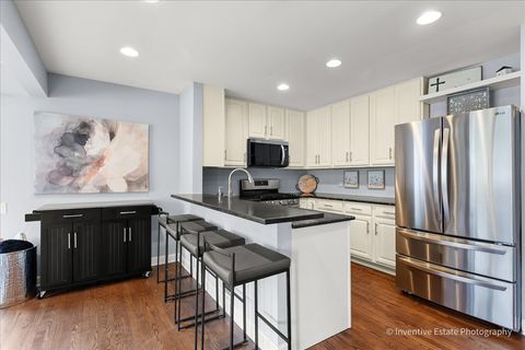 Tiny photo for 884 Bristol Drive #-, Barrington, IL 60010 (MLS # 12604075)