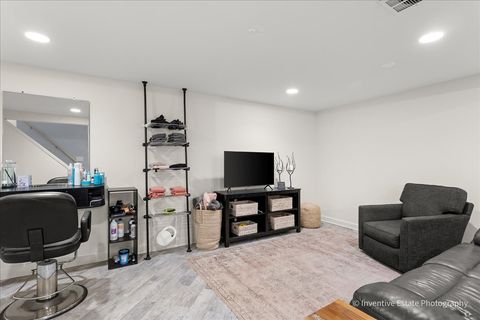 Tiny photo for 884 Bristol Drive #-, Barrington, IL 60010 (MLS # 12604075)