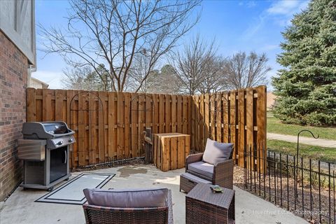 Tiny photo for 884 Bristol Drive #-, Barrington, IL 60010 (MLS # 12604075)