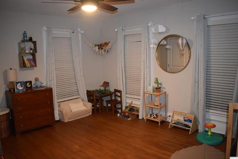 Tiny photo for 1843 Spring St St, Quincy, IL 62301 (MLS # 12636014)