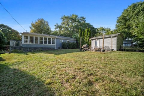 Tiny photo for 8095 N 2000 East Road E, Downs, IL 61736 (MLS # 12488857)