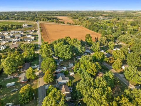 Tiny photo for 8095 N 2000 East Road E, Downs, IL 61736 (MLS # 12488857)