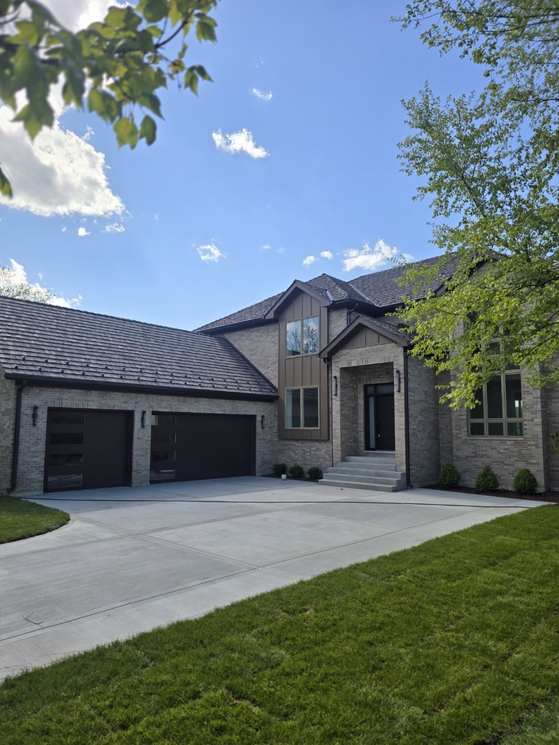 7234 Roxbury Court