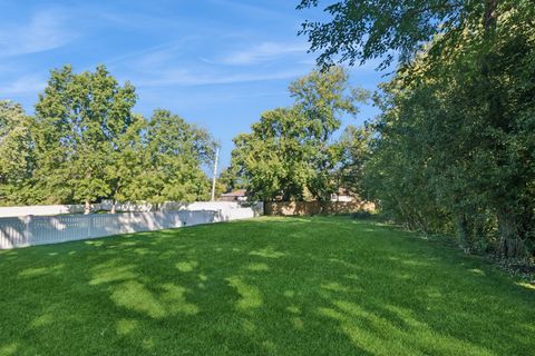 Tiny photo for 1850 Pine Road, Homewood, IL 60430 (MLS # 12489745)