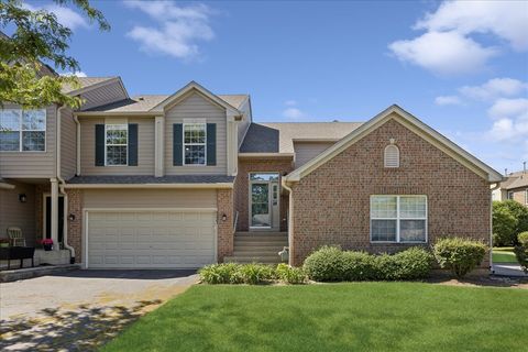 Photo of 5223 Glenbrook Trail, McHenry, IL 60050 (MLS # 12660362)