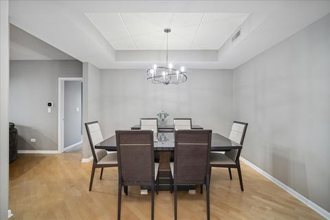 Tiny photo for 425 Village Green #314, Lincolnshire, IL 60069 (MLS # 12502181)