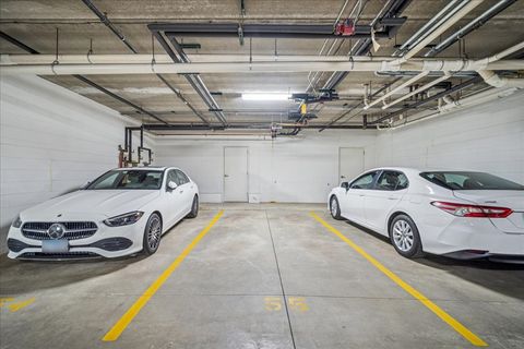 Tiny photo for 425 Village Green #314, Lincolnshire, IL 60069 (MLS # 12502181)