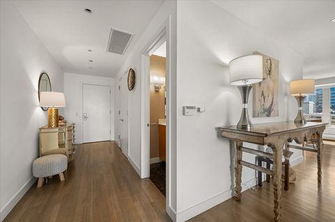 Tiny photo for 800 N Michigan Avenue #2202, Chicago, IL 60611 (MLS # 12462010)