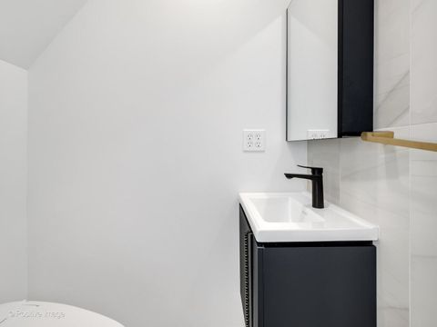 Tiny photo for 231 S Arlington Avenue, Elmhurst, IL 60126 (MLS # 12529735)