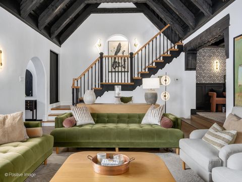 Tiny photo for 231 S Arlington Avenue, Elmhurst, IL 60126 (MLS # 12529735)