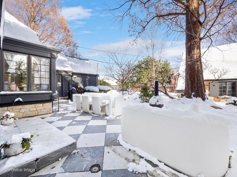 Tiny photo for 231 S Arlington Avenue, Elmhurst, IL 60126 (MLS # 12529735)