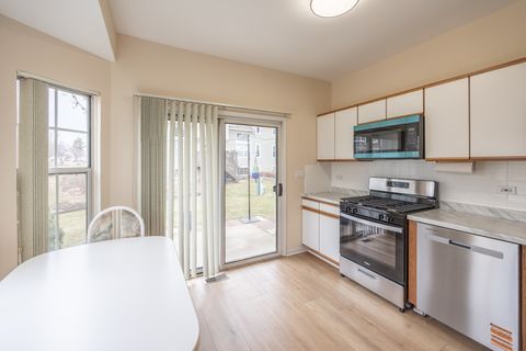 Tiny photo for 1179 Edington Court, Carol Stream, IL 60188 (MLS # 12566383)