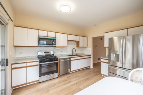 Tiny photo for 1179 Edington Court, Carol Stream, IL 60188 (MLS # 12566383)