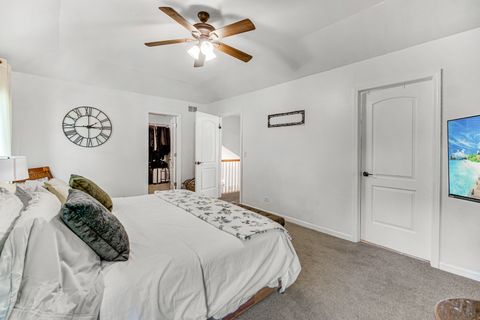 Tiny photo for 36217 N Old Creek Court, Gurnee, IL 60031 (MLS # 12522703)