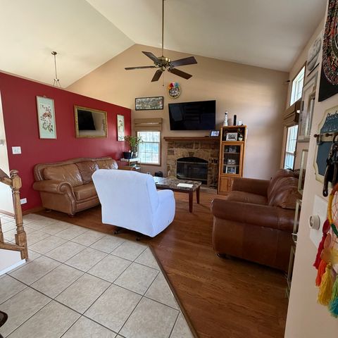Tiny photo for 2101 Camden Lane, Hanover Park, IL 60133 (MLS # 12623078)