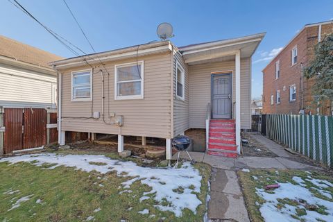 Tiny photo for 546 W 115th Street, Chicago, IL 60628 (MLS # 12574308)