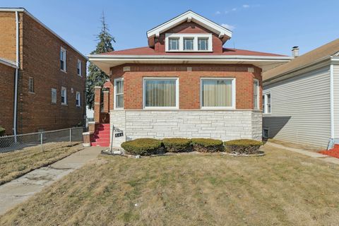 Photo of 546 W 115th Street, Chicago, IL 60628 (MLS # 12574308)