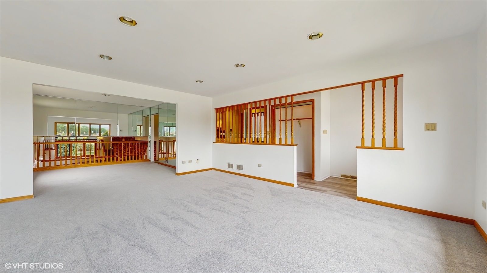 9138 Greenwood Avenue