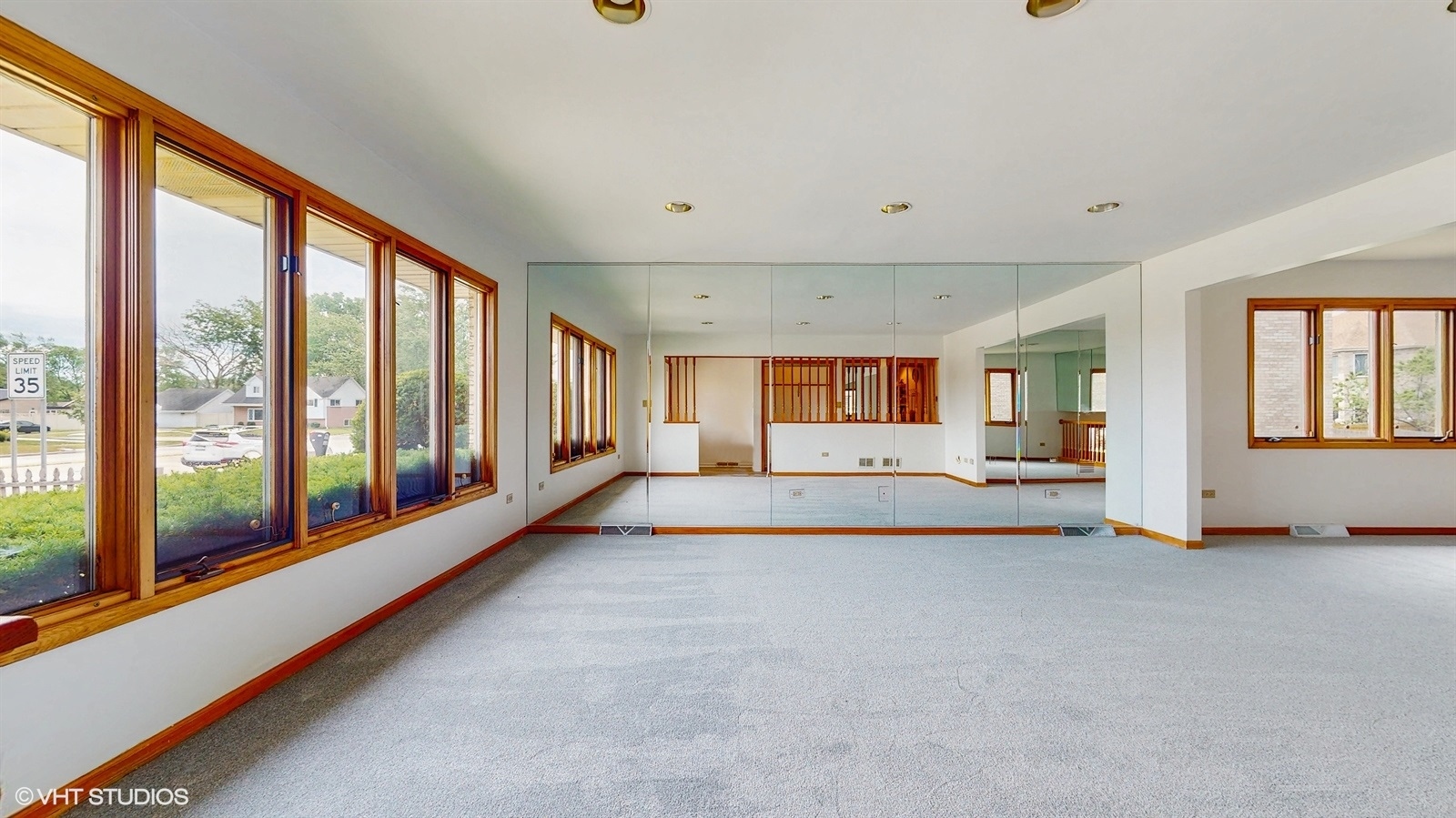 9138 Greenwood Avenue