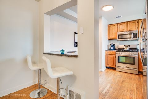 Tiny photo for 1348 Hull Avenue, Westchester, IL 60154 (MLS # 12568489)