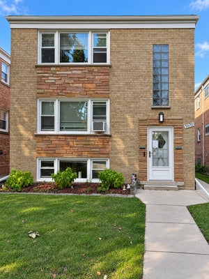 5670 W HIGGINS AVE # 2, CHICAGO, IL 60630 - Image b83affc5e0a4fef6a718bf00b5ba0182/1783348234