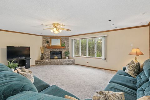 Tiny photo for 927 Gregory Lane, Schaumburg, IL 60193 (MLS # 12632615)