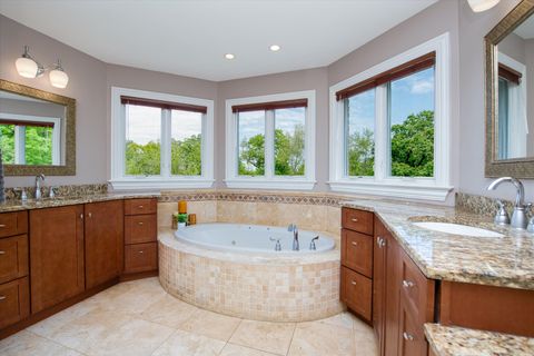 Tiny photo for 28616 W Park Drive, Barrington, IL 60010 (MLS # 12651152)
