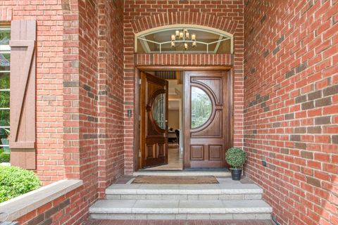 Tiny photo for 28616 W Park Drive, Barrington, IL 60010 (MLS # 12651152)