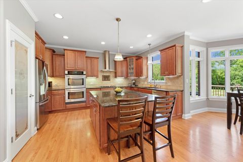 Tiny photo for 28616 W Park Drive, Barrington, IL 60010 (MLS # 12651152)