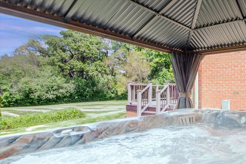 Tiny photo for 28616 W Park Drive, Barrington, IL 60010 (MLS # 12651152)