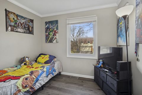 Tiny photo for 33 Opal Avenue, Glendale Heights, IL 60139 (MLS # 12540946)