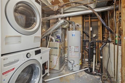 Tiny photo for 33 Opal Avenue, Glendale Heights, IL 60139 (MLS # 12540946)