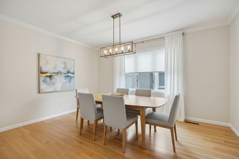 Tiny photo for 10833 Long Avenue, Oak Lawn, IL 60453 (MLS # 12563935)