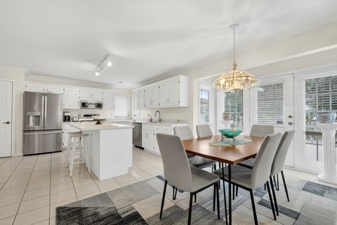 Tiny photo for 10833 Long Avenue, Oak Lawn, IL 60453 (MLS # 12563935)