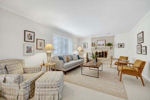 Tiny photo for 10833 Long Avenue, Oak Lawn, IL 60453 (MLS # 12563935)