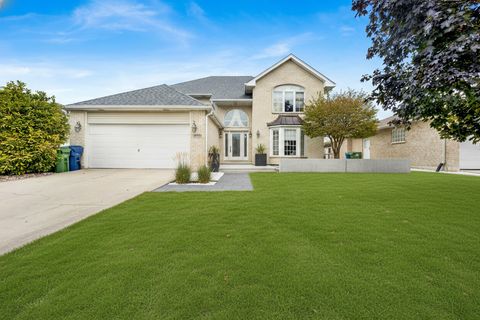 Tiny photo for 10833 Long Avenue, Oak Lawn, IL 60453 (MLS # 12563935)