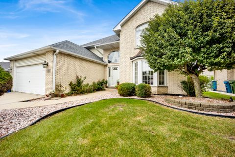 Tiny photo for 10833 Long Avenue, Oak Lawn, IL 60453 (MLS # 12563935)