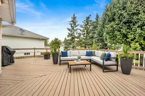 Tiny photo for 10833 Long Avenue, Oak Lawn, IL 60453 (MLS # 12563935)