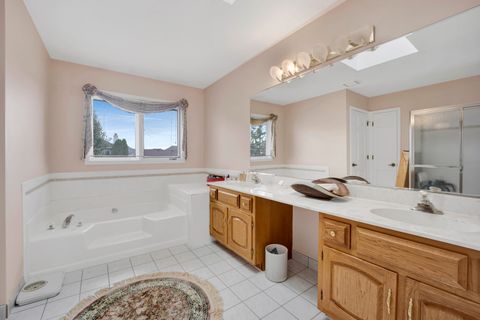 Tiny photo for 10833 Long Avenue, Oak Lawn, IL 60453 (MLS # 12563935)