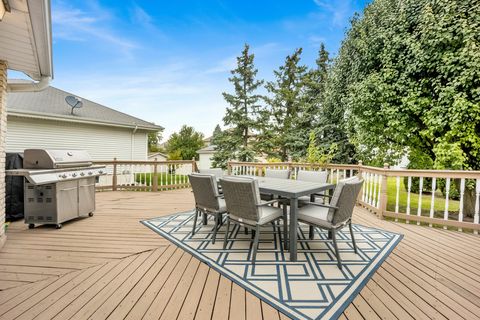 Tiny photo for 10833 Long Avenue, Oak Lawn, IL 60453 (MLS # 12563935)
