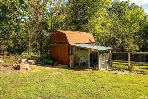 Tiny photo for 8384 Hickory Ridge Road, Murphysboro, IL 62966 (MLS # EB460118)