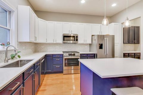 Tiny photo for 1506 W NORTHWEST Highway, Arlington Heights, IL 60004 (MLS # 12531113)