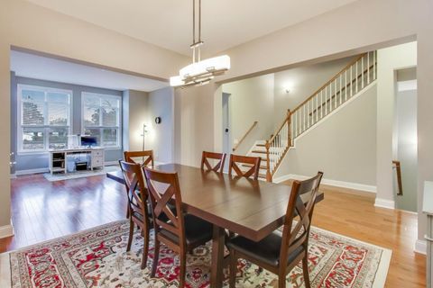 Tiny photo for 1506 W NORTHWEST Highway, Arlington Heights, IL 60004 (MLS # 12531113)