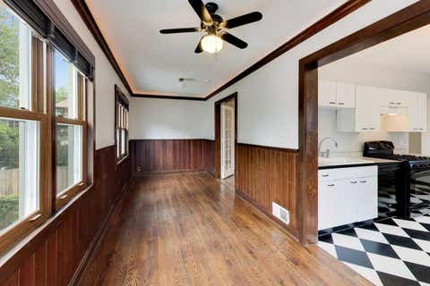 Tiny photo for 7120 N Ashland Boulevard, Chicago, IL 60626 (MLS # 12736309)