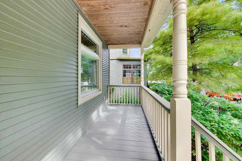 Tiny photo for 7120 N Ashland Boulevard, Chicago, IL 60626 (MLS # 12736309)